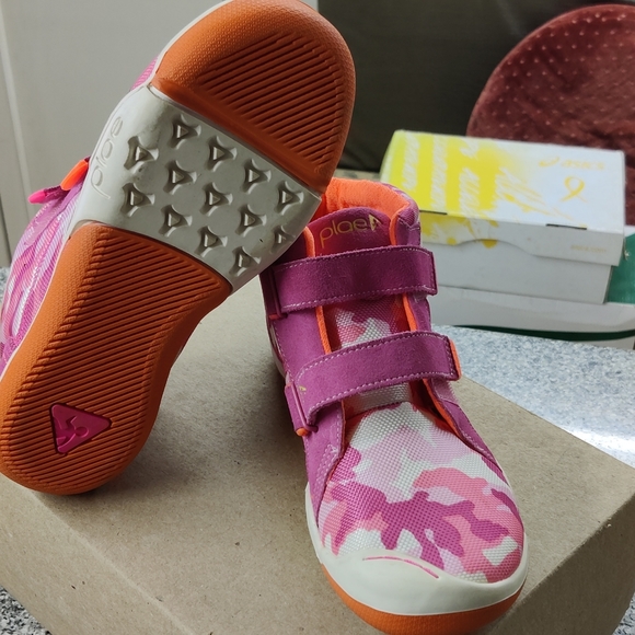 Plae Max Suede pink camo original unused usa imported for girls - Picture 4 of 8